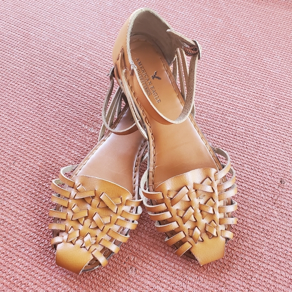 American Eagle Outfitters Shoes - American Eagle Hurachi Sandles